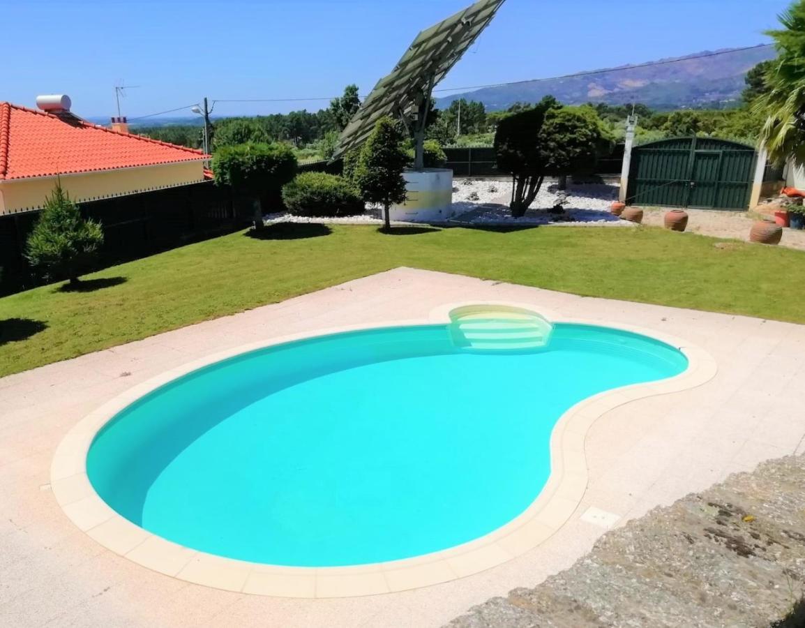 Casa E Piscina Privada Villa Fundão Eksteriør billede